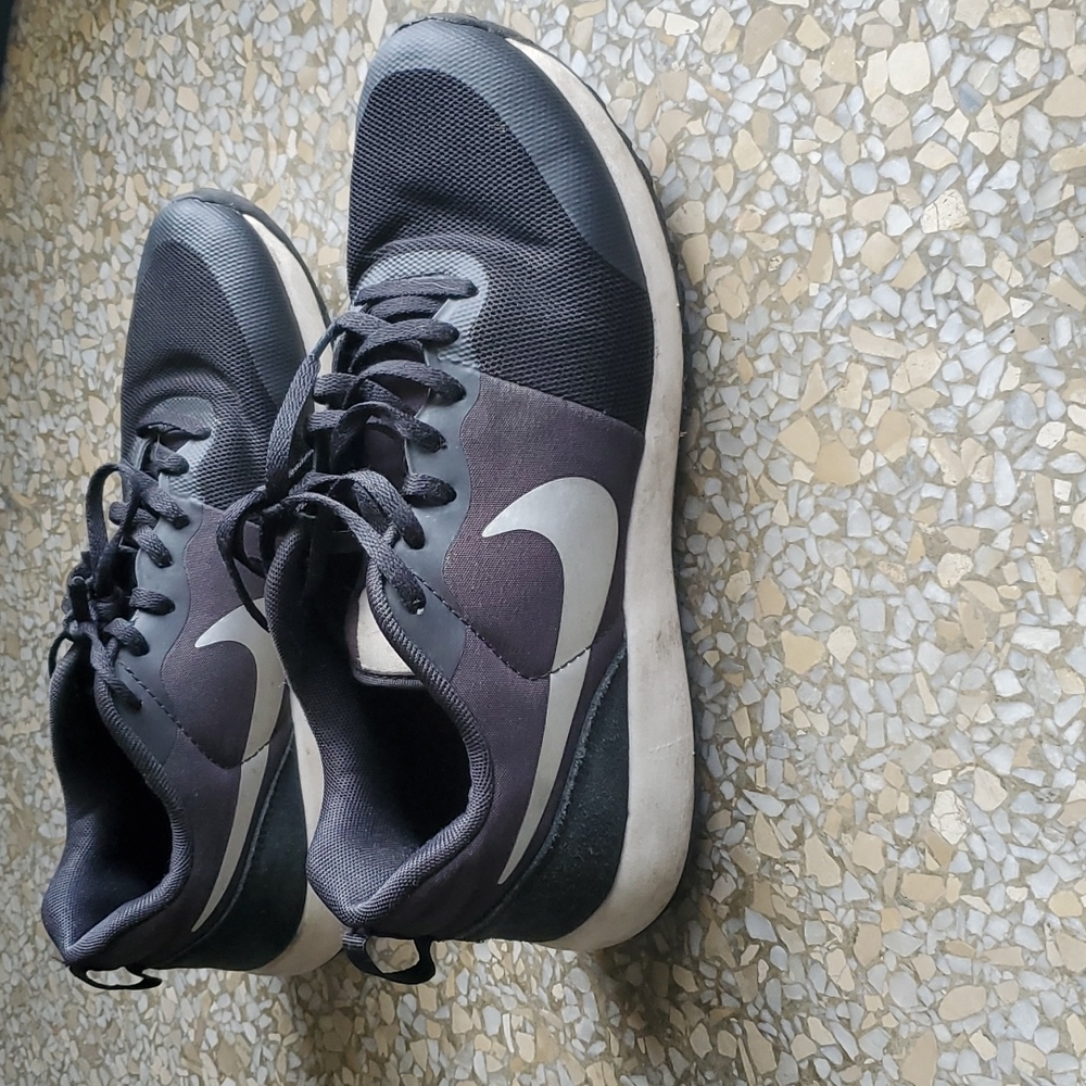 Nike Sneakers 9